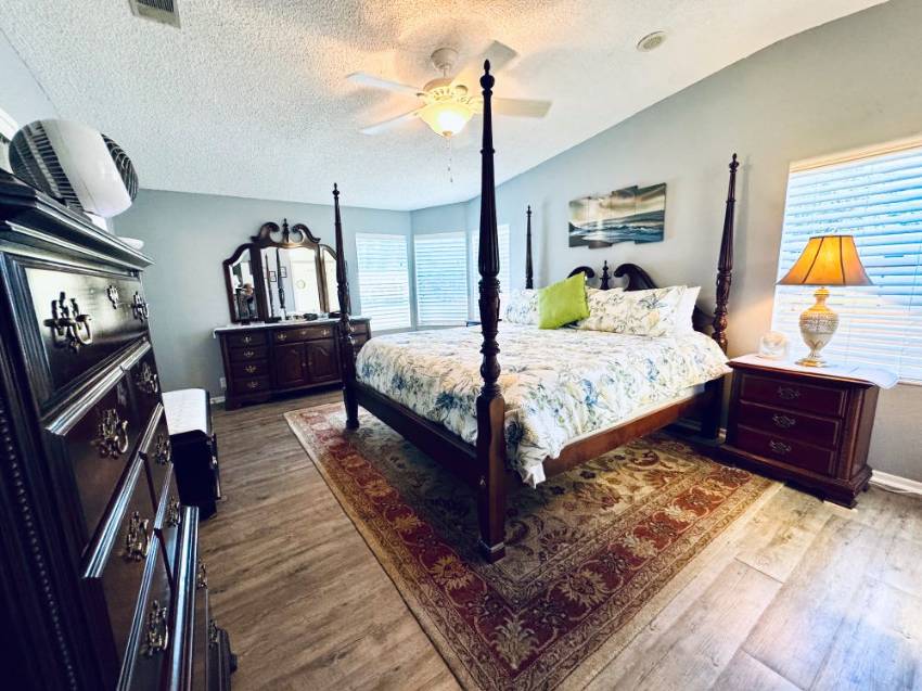 1345 Champion Drive a Lakeland, FL Mobile or Manufactured Home for Sale